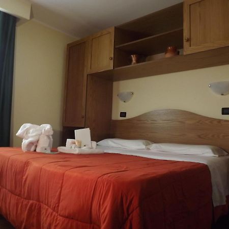 Club Hotel Kristiania San Massimo  Buitenkant foto